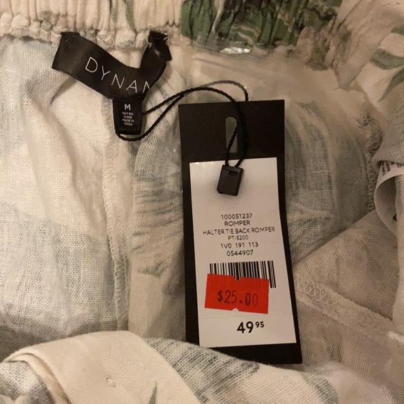 Dynamite tropical print halter romper - Picture 2 of 2